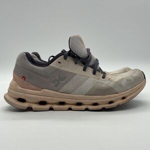 On Cloud Runner Womens Size 9 Athletic Running Shoes Sneakers 46.98078 Pink